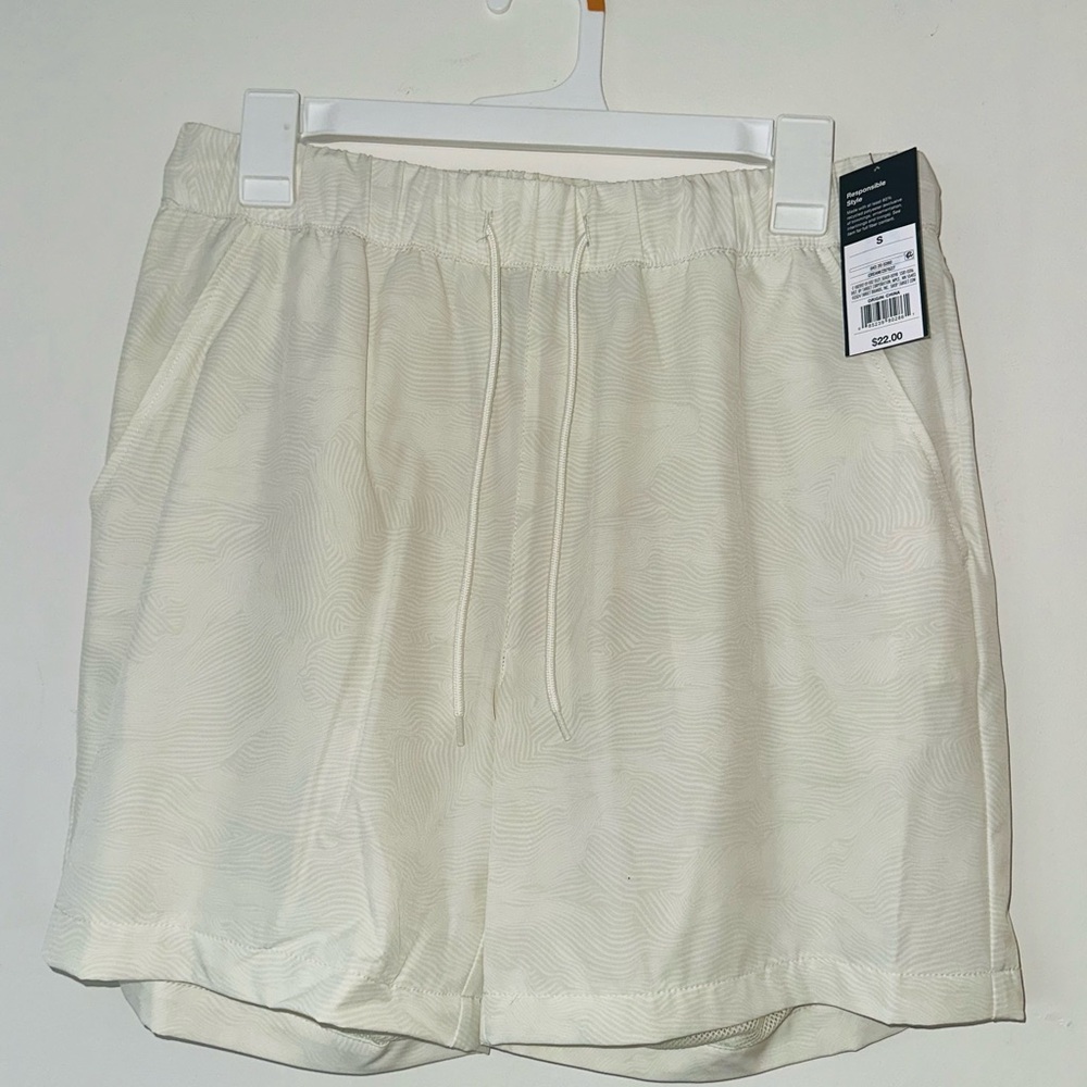 Small Cream Shorts Original Use Brand